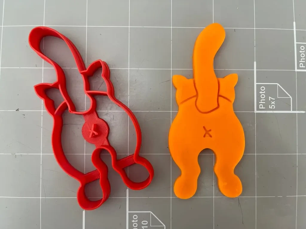 cat shaped cookie cutters gift